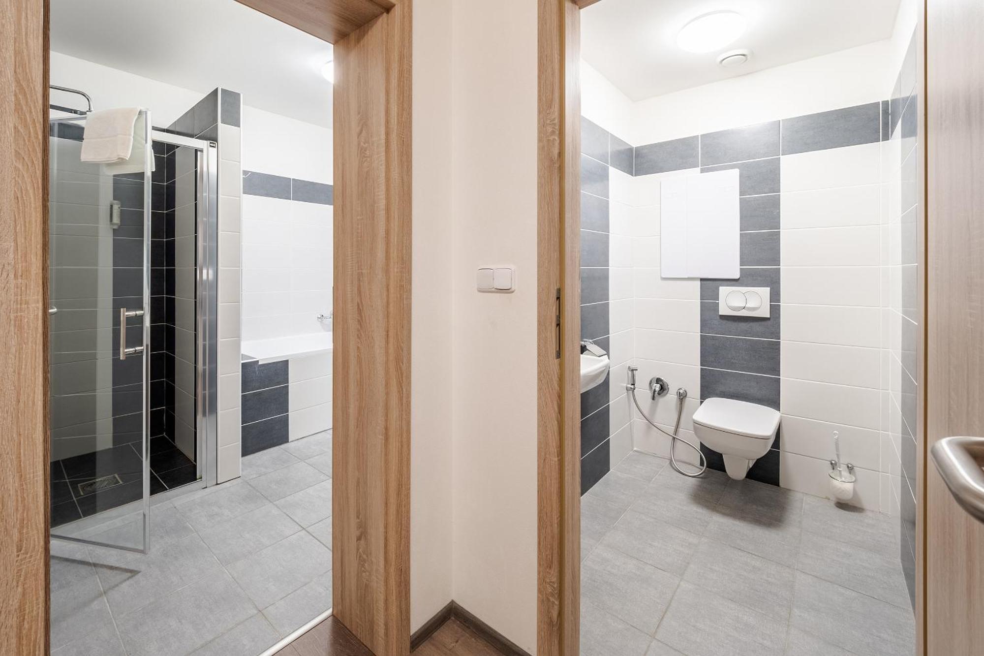 Апартаменти Private Luxury - G3 *